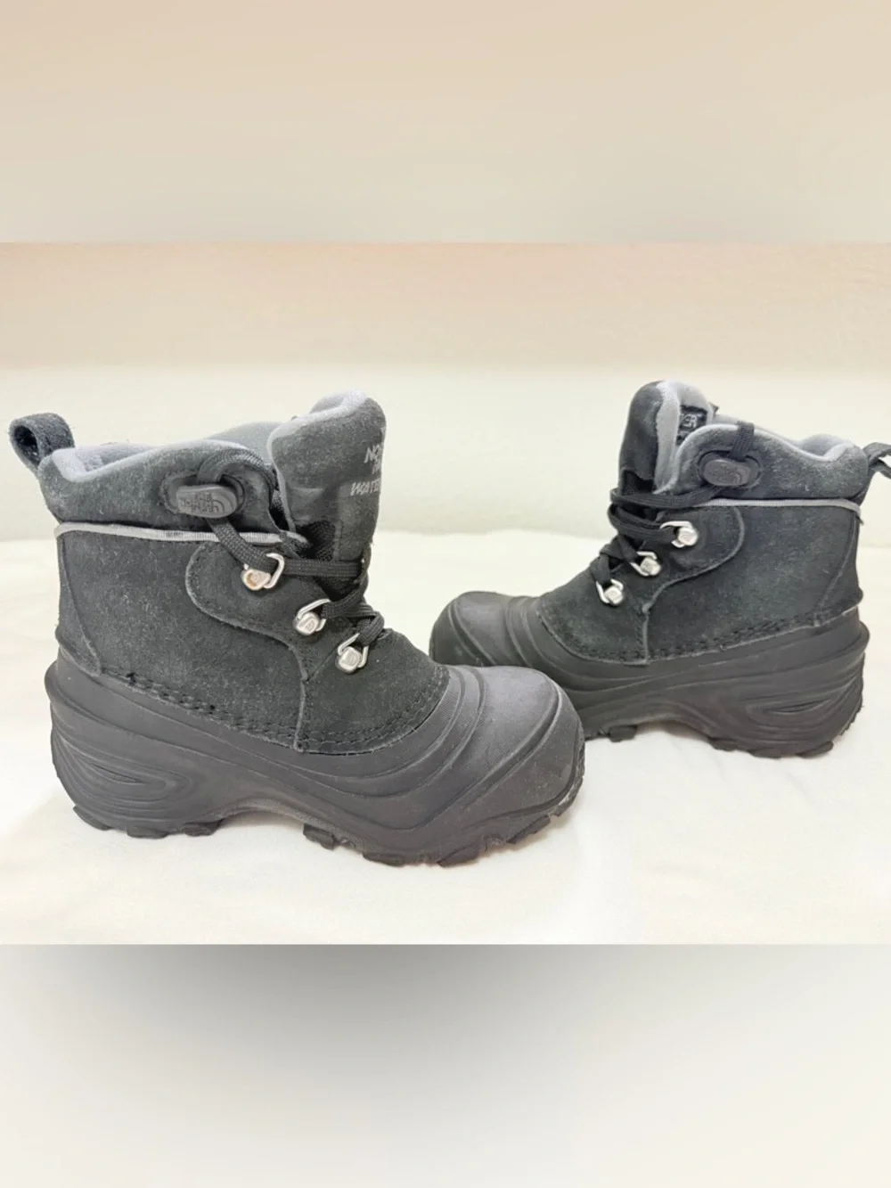 The North Face Waterproof Snow Boots Kids US 12 Black Winter